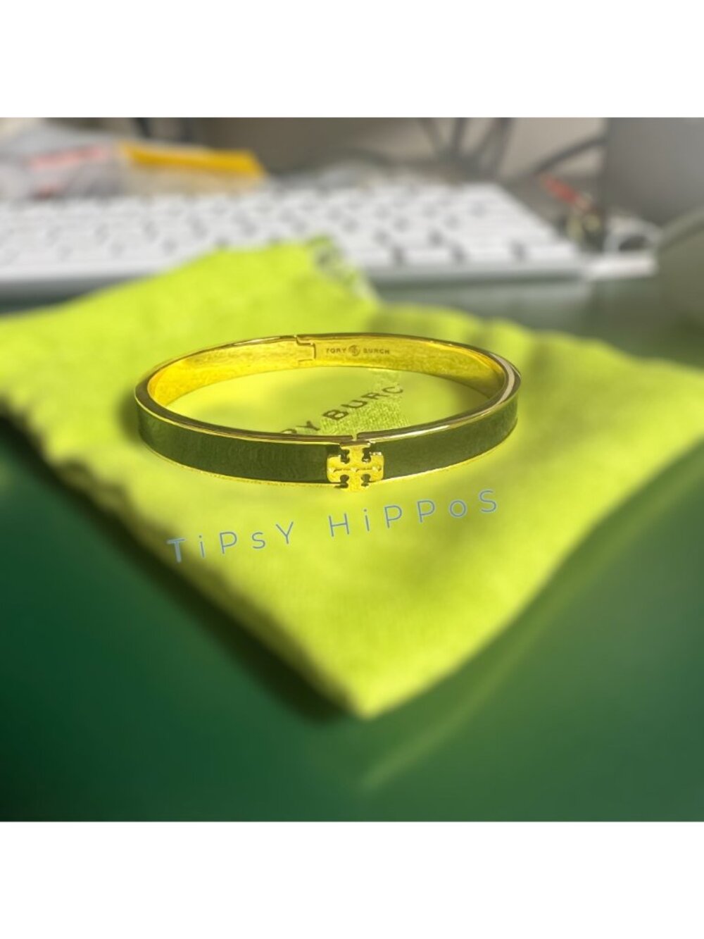 ***Tory Burch Kira Black & Gold Enamel Logo Hinged Bangle Bracelet - Picture 2 of 16